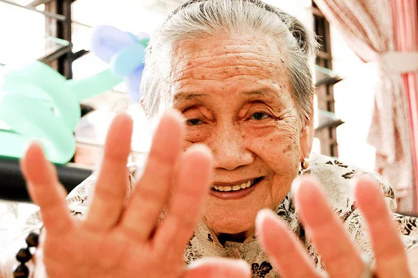senior hands. alert1 medical alert systems